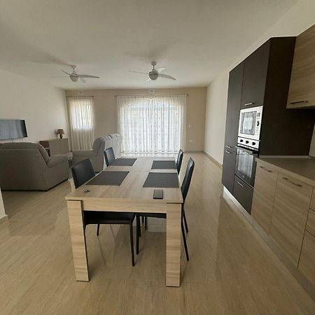 Victoria Modern Apartment المظهر الخارجي الصورة